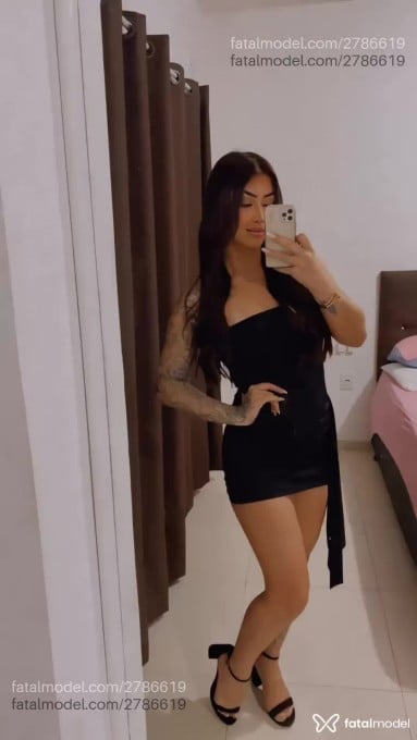 Acompanhante mulher com cabelo castanho de olhos verdes em Tubarão Acompanhante mulher com cabelo castanho de olhos verdes em Tubarão - Manu