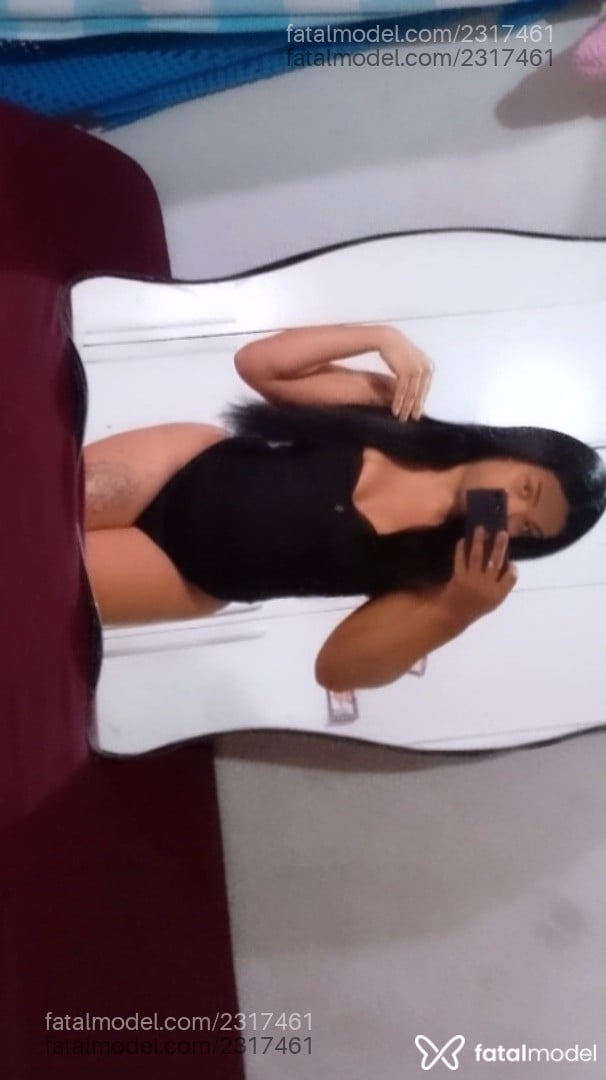 Acompanhante homem trans morena (o) de olhos pretos - Lara Beatriz Acompanhante homem trans morena (o) de olhos pretos - Lara Beatriz