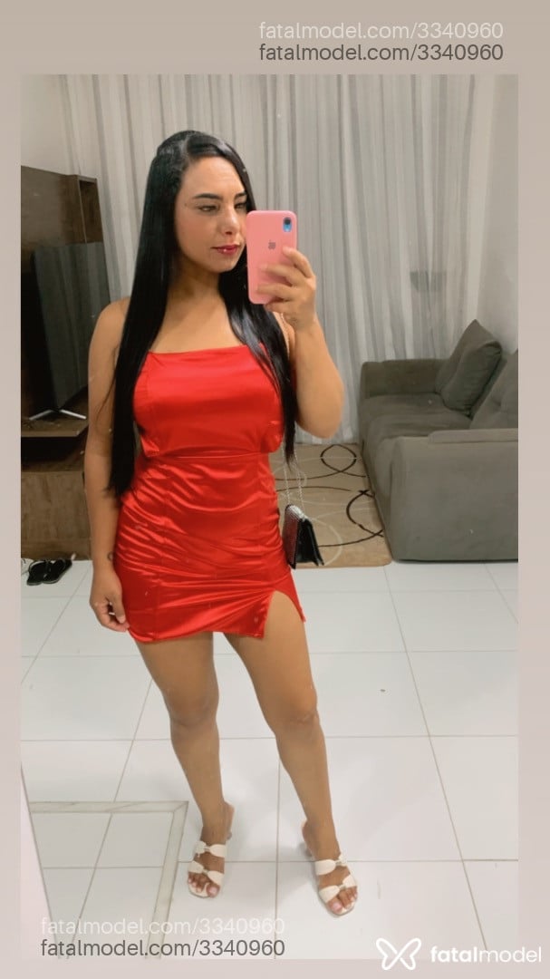 Acompanhante mulher morena (o) de olhos verdes em Guarujá Acompanhante mulher morena (o) de olhos verdes em Guarujá - Dayane
