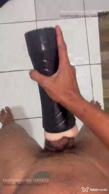 Acompanhante homem morena (o) de olhos castanhos em Campos dos Goytacazes Acompanhante homem morena (o) de olhos castanhos em Campos dos Goytacazes - Ptzinho