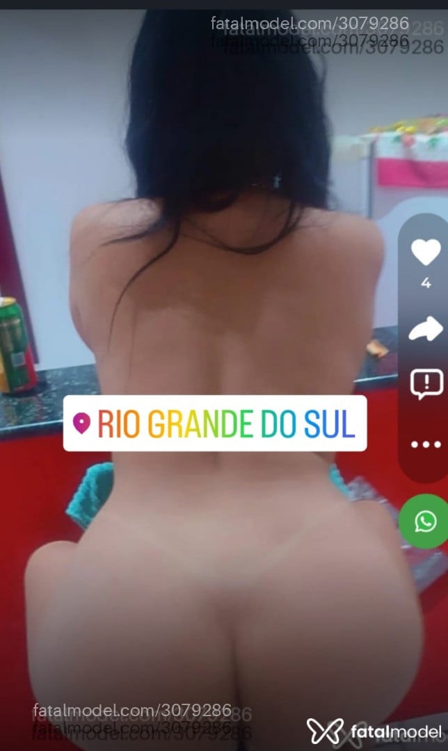 Acompanhante mulher morena (o) de olhos castanhos em Naviraí - Millaa