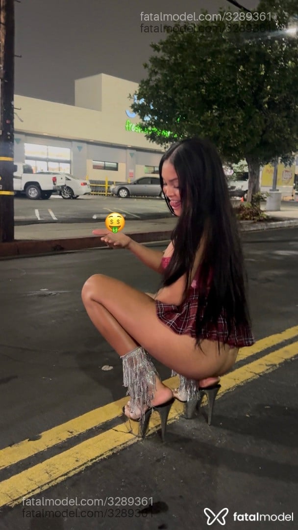 Acompanhante mulher trans morena (o) de olhos castanhos em Barra de São Francisco - Jade
