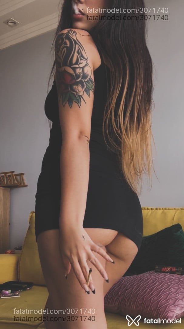 Acompanhante mulher morena (o) de olhos mel em Brasília - Nina Luv