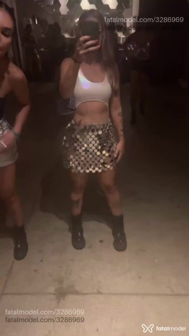 Acompanhante mulher loira (o) de olhos castanhos em Lençóis Paulista Acompanhante mulher loira (o) de olhos castanhos em Lençóis Paulista - Anny Ricieri