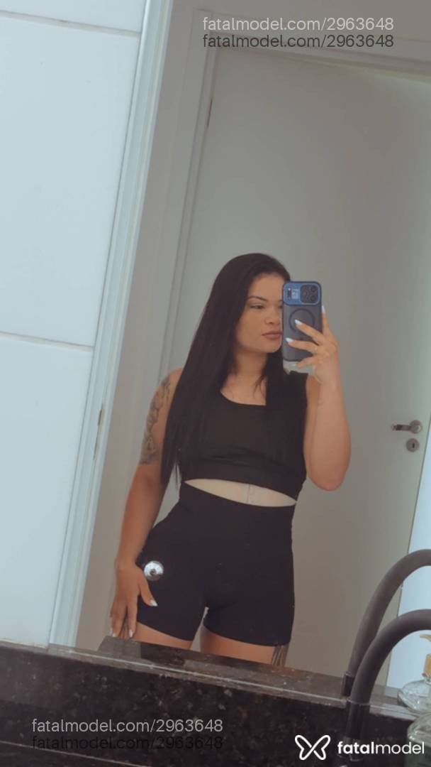 Acompanhante mulher morena (o) de olhos castanhos - Mara Ferrare