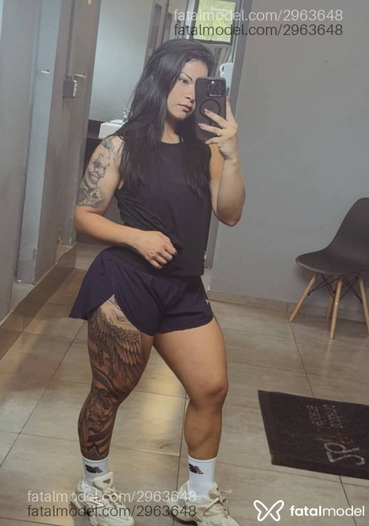 Acompanhante mulher morena (o) de olhos castanhos - Mara Ferrare