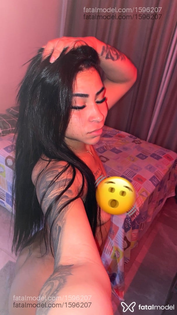 Acompanhante mulher morena (o) de olhos castanhos - Rafaela Dias