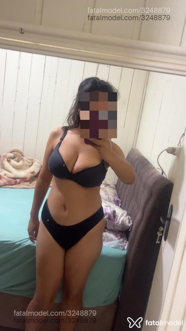 Acompanhante mulher morena (o) de olhos pretos em Erechim - Karol Zinha
