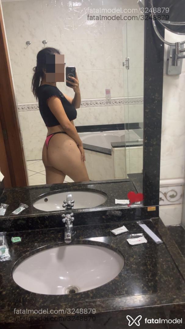 Acompanhante mulher morena (o) de olhos pretos em Erechim - Karol Zinha