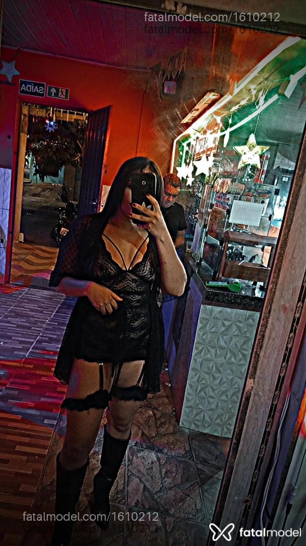Acompanhante mulher com cabelo castanho de olhos castanhos em Eldorado dos Carajás - Vanessinha