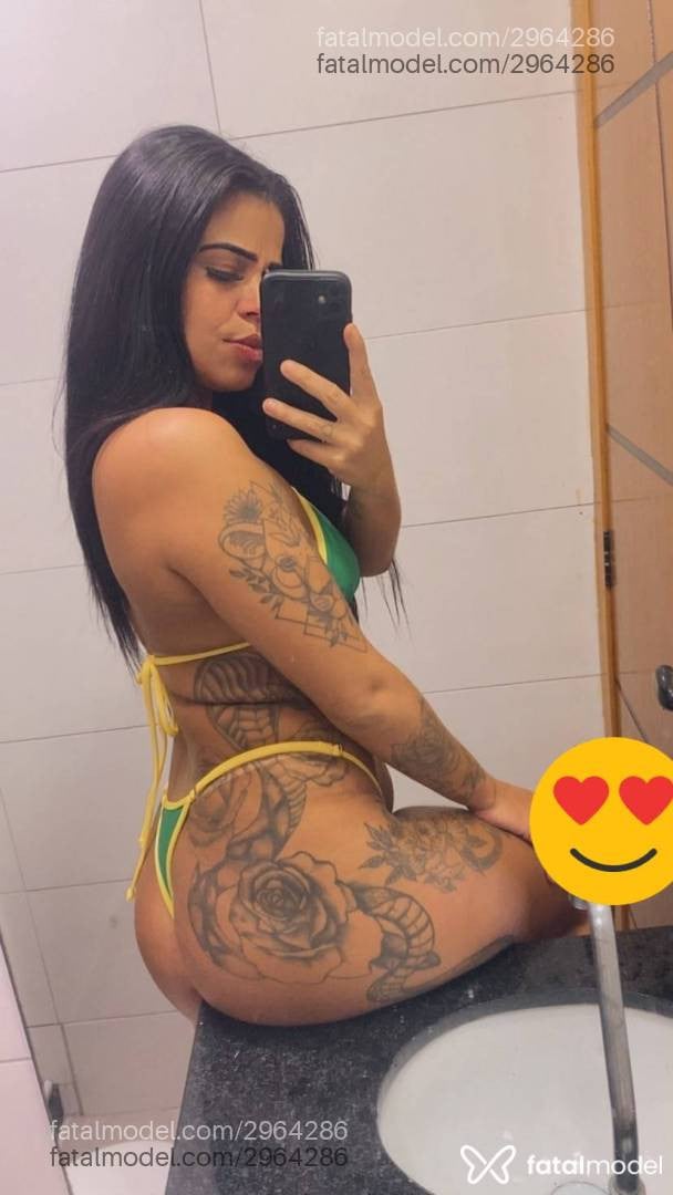 Acompanhante mulher morena (o) de olhos pretos em Governador Valadares - Mari