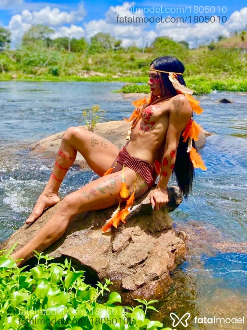Acompanhante mulher trans morena (o) de olhos pretos em Ipiaú - Paulina