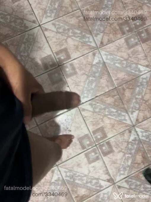 Acompanhante homem com cabelo castanho de olhos verdes - Rafael Acompanhante homem com cabelo castanho de olhos verdes - Rafael
