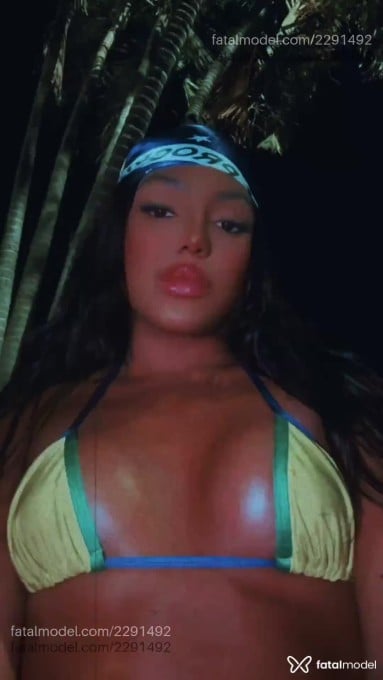 Acompanhante mulher trans ruiva (o) de olhos castanhos em Balsas Acompanhante mulher trans ruiva (o) de olhos castanhos em Balsas - Maya Ingrid