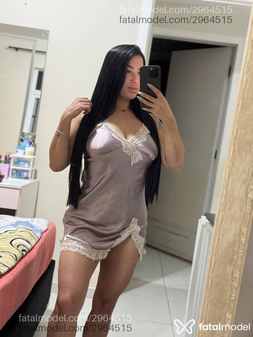 Acompanhante mulher morena (o) de olhos castanhos - Nanda Miller