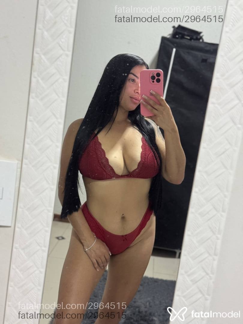 Acompanhante mulher morena (o) de olhos castanhos - Nanda Miller