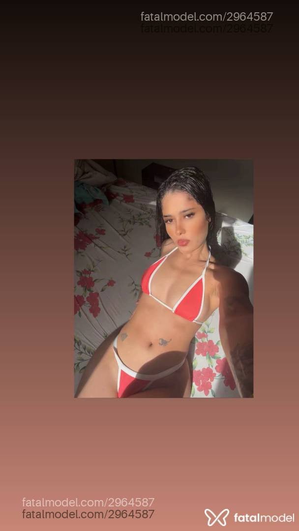 Acompanhante mulher com cabelo castanho de olhos castanhos em Passos - Pietra Gabrele
