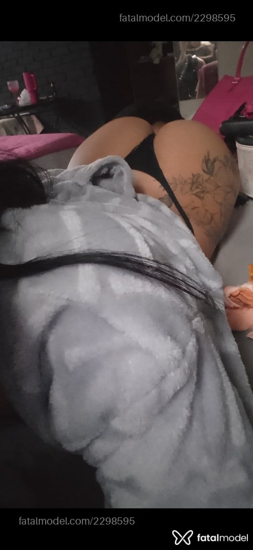 Acompanhante mulher trans morena (o) de olhos castanhos em Santa Cruz do Sul - Biaa Necker