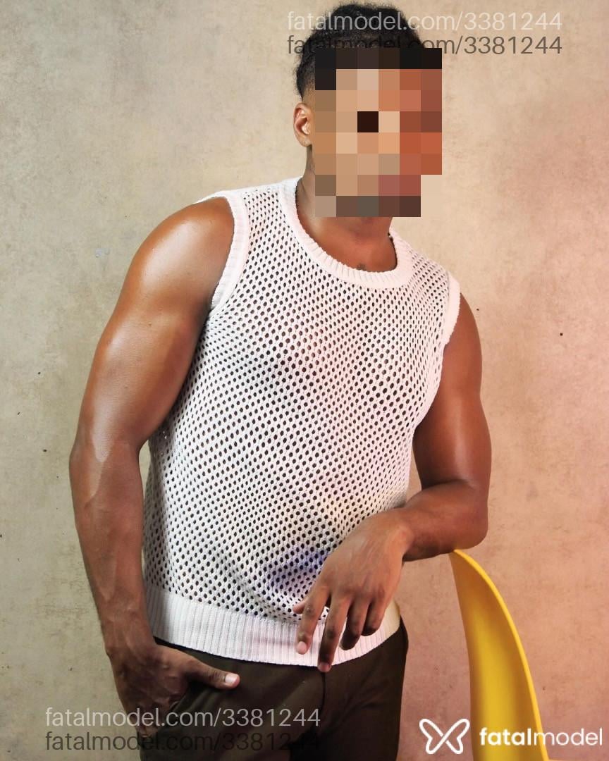 Acompanhante homem morena (o) de olhos castanhos - Vinicius