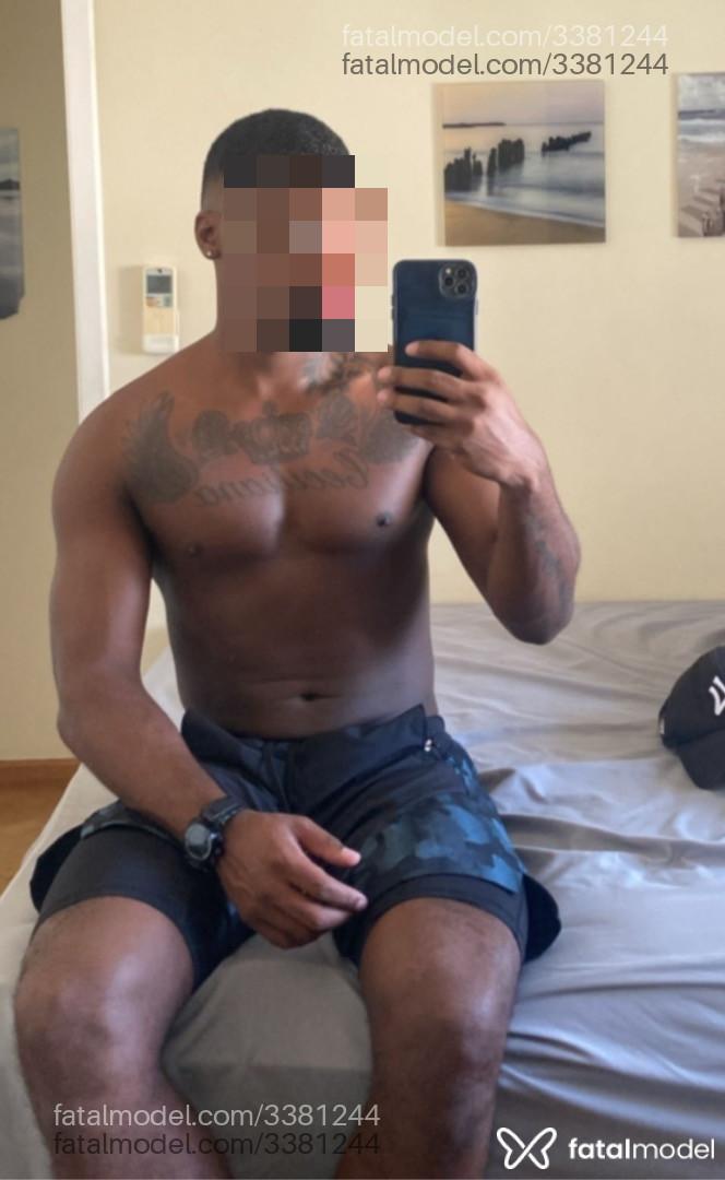 Acompanhante homem morena (o) de olhos castanhos em São Paulo - Vinicius