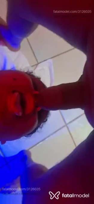 Acompanhante mulher morena (o) de olhos castanhos - Sapekinhaninfeta