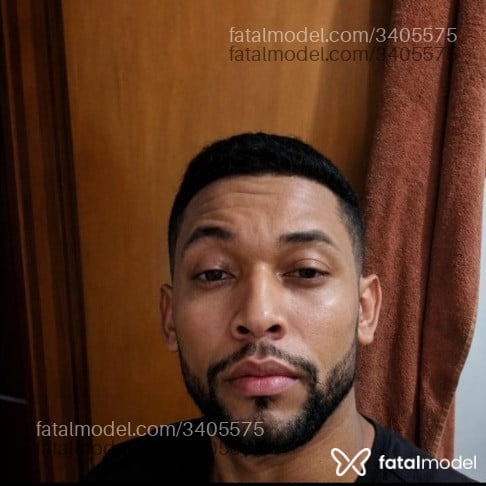 Acompanhante homem morena (o) de olhos pretos em São Paulo - Johnny