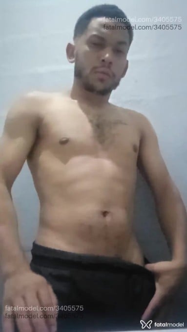 Acompanhante homem morena (o) de olhos pretos em São Paulo - Johnny