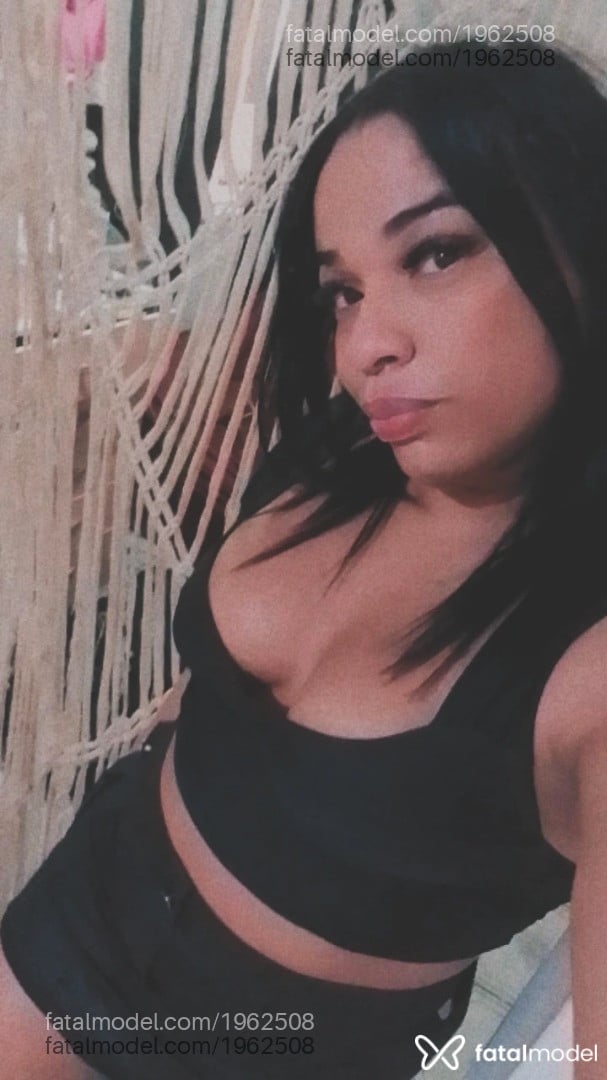 Acompanhante mulher trans morena (o) de olhos pretos em Rio de Janeiro - Camila