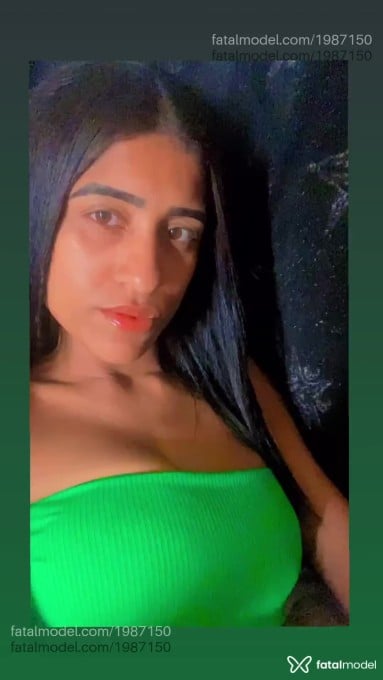 Acompanhante mulher com cabelo castanho de olhos mel em São Vicente Acompanhante mulher com cabelo castanho de olhos mel em São Vicente - Kamila