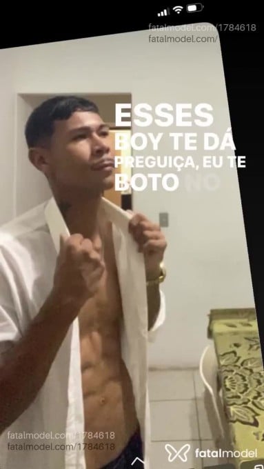 Acompanhante homem morena (o) de olhos pretos em Itapema Acompanhante homem morena (o) de olhos pretos em Itapema - Diguinho Pitbul