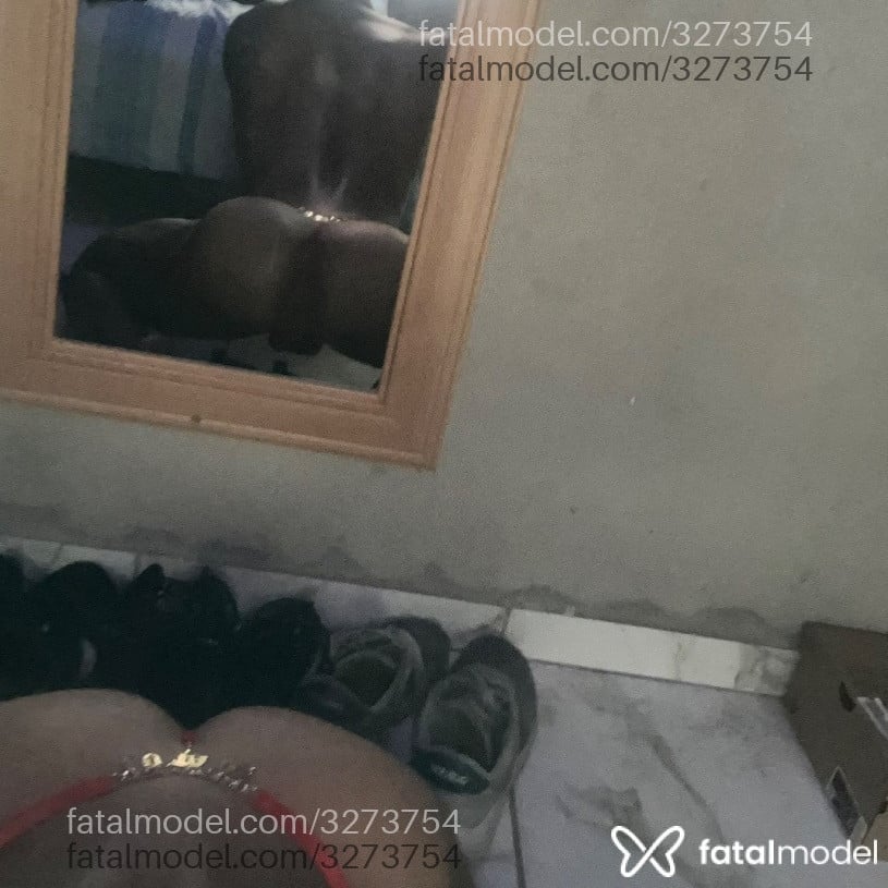 Acompanhante homem morena (o) de olhos pretos em Caraguatatuba - Sampaio