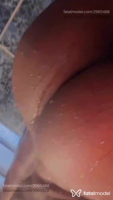 Acompanhante mulher trans com cabelo castanho de olhos pretos em Belo Horizonte - Jamily índiaa