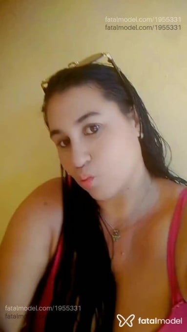 Acompanhante mulher morena (o) de olhos castanhos - Gabriela Acompanhante mulher morena (o) de olhos castanhos - Gabriela