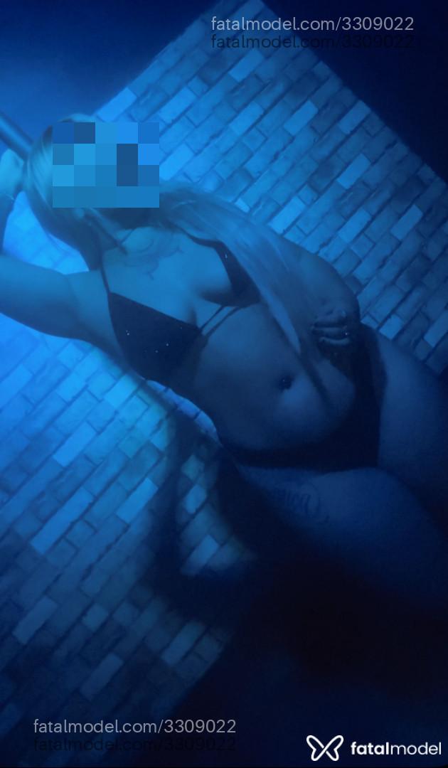 Acompanhante mulher loira (o) de olhos pretos - Lunna Muniz Acompanhante mulher loira (o) de olhos pretos - Lunna Muniz