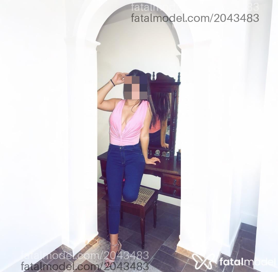 Acompanhante mulher com cabelo castanho de olhos mel em Americana - Camila Souza