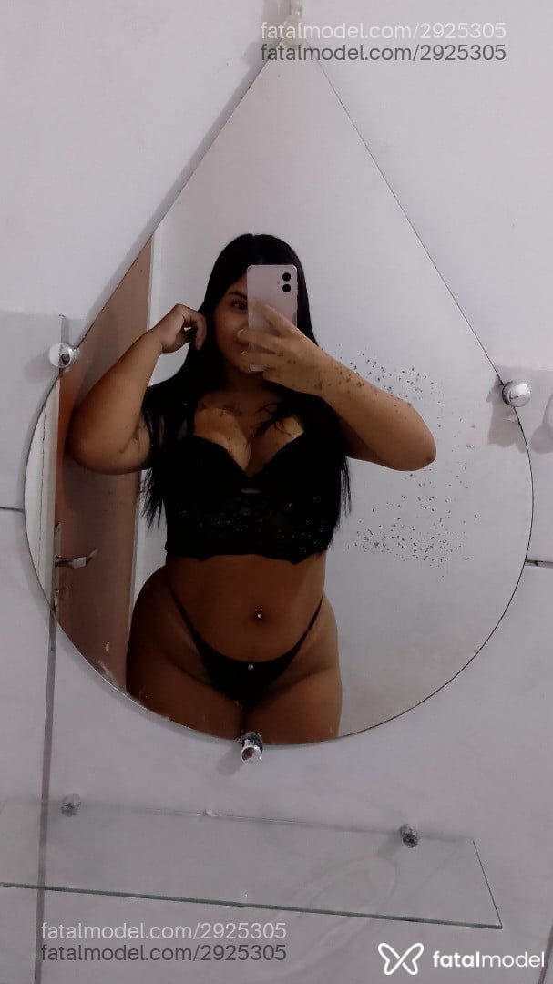 Acompanhante mulher morena (o) de olhos castanhos em Virtual - Melissa