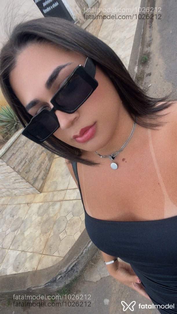 Acompanhante mulher trans morena (o) de olhos castanhos em Ibatiba Acompanhante mulher trans morena (o) de olhos castanhos em Ibatiba - Fernanda