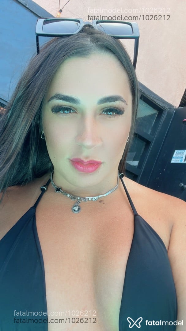 Acompanhante mulher trans morena (o) de olhos castanhos em Ibatiba Acompanhante mulher trans morena (o) de olhos castanhos em Ibatiba - Fernanda