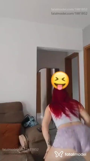 Acompanhante mulher ruiva (o) de olhos castanhos em Olinda Acompanhante mulher ruiva (o) de olhos castanhos em Olinda - Natalia