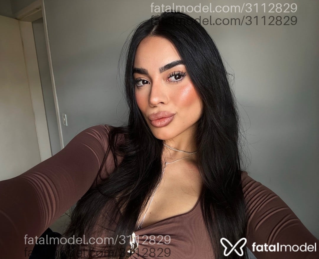 Acompanhante mulher morena (o) de olhos castanhos em Curitiba - Marjorie Lopes