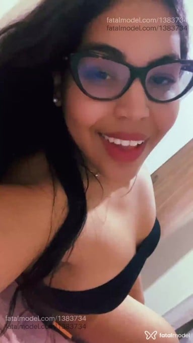 Acompanhante mulher morena (o) de olhos pretos - Morena Silva