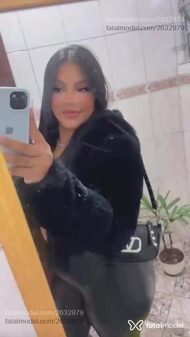 Acompanhante mulher morena (o) de olhos castanhos em Guarulhos Acompanhante mulher morena (o) de olhos castanhos em Guarulhos - Luiza Silva Santos