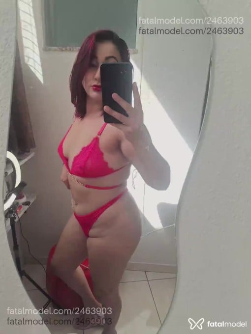 Acompanhante mulher morena (o) de olhos castanhos em Formiga - Erika Gomes