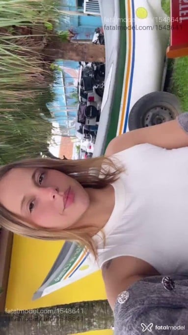 Acompanhante mulher loira (o) de olhos castanhos em Matinhos - Diovana