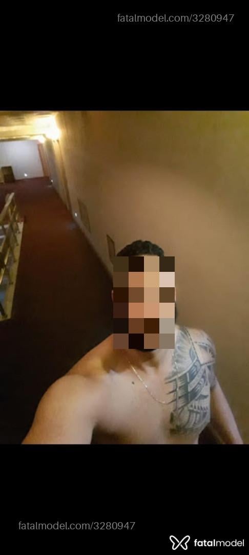 Acompanhante homem morena (o) de olhos pretos - Gustavo Acompanhante homem morena (o) de olhos pretos - Gustavo