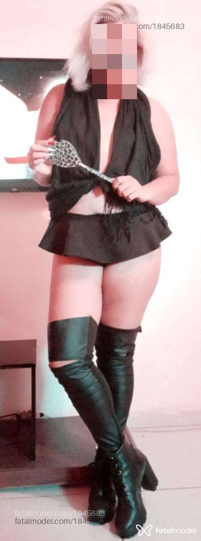Acompanhante mulher loira (o) de olhos castanhos em Birigui Acompanhante mulher loira (o) de olhos castanhos em Birigui - Kellen Fontinelle