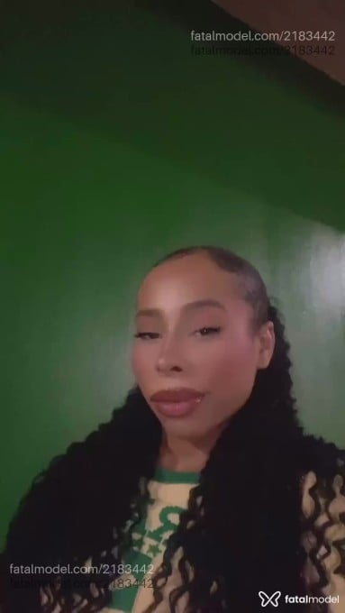 Acompanhante mulher trans morena (o) de olhos pretos em Luís Eduardo Magalhães Acompanhante mulher trans morena (o) de olhos pretos em Luís Eduardo Magalhães - Ary Martins