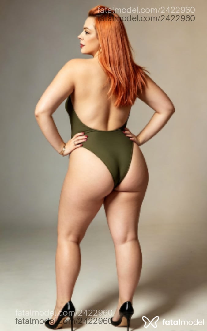 Acompanhante mulher ruiva (o) de olhos castanhos em Brasília - Mila Arantes
