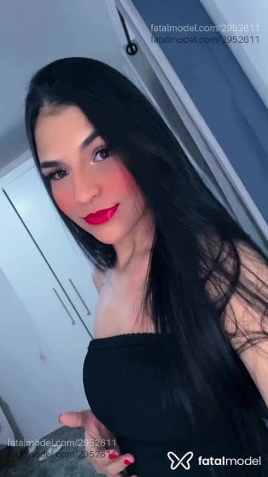 Acompanhante mulher morena (o) de olhos castanhos - Maria Alice Acompanhante mulher morena (o) de olhos castanhos - Maria Alice
