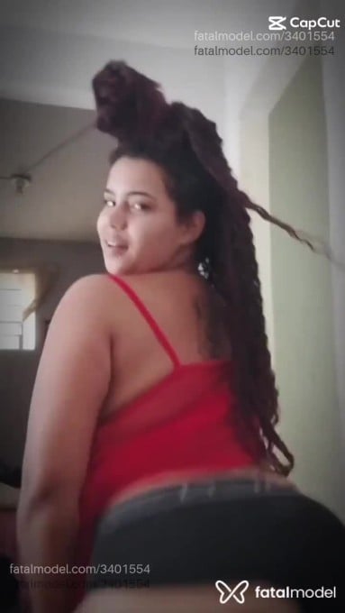 Acompanhante mulher com cabelo castanho de olhos castanhos em Maceió - Jolly